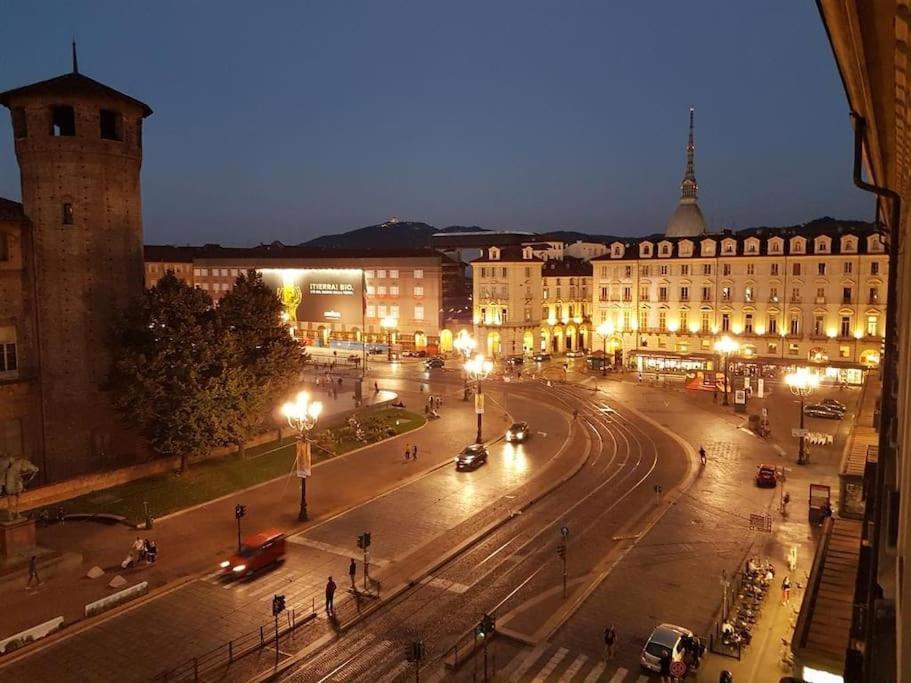 Il Re Di Torino Zona Migliore Della Citta Buitenkant foto